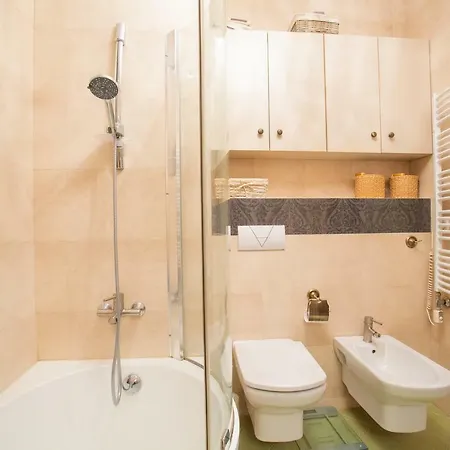 Bruna 9, Pictoresque And Exclusive Studio Mokotow Invoice, Metro, Parking