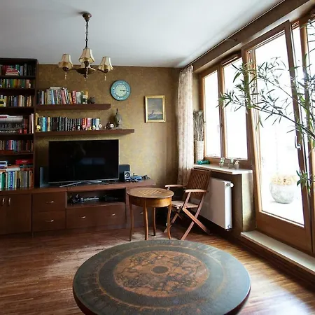 דירה Bruna 9, Pictoresque And Exclusive Studio Mokotow Invoice, Metro, Parking ורשה